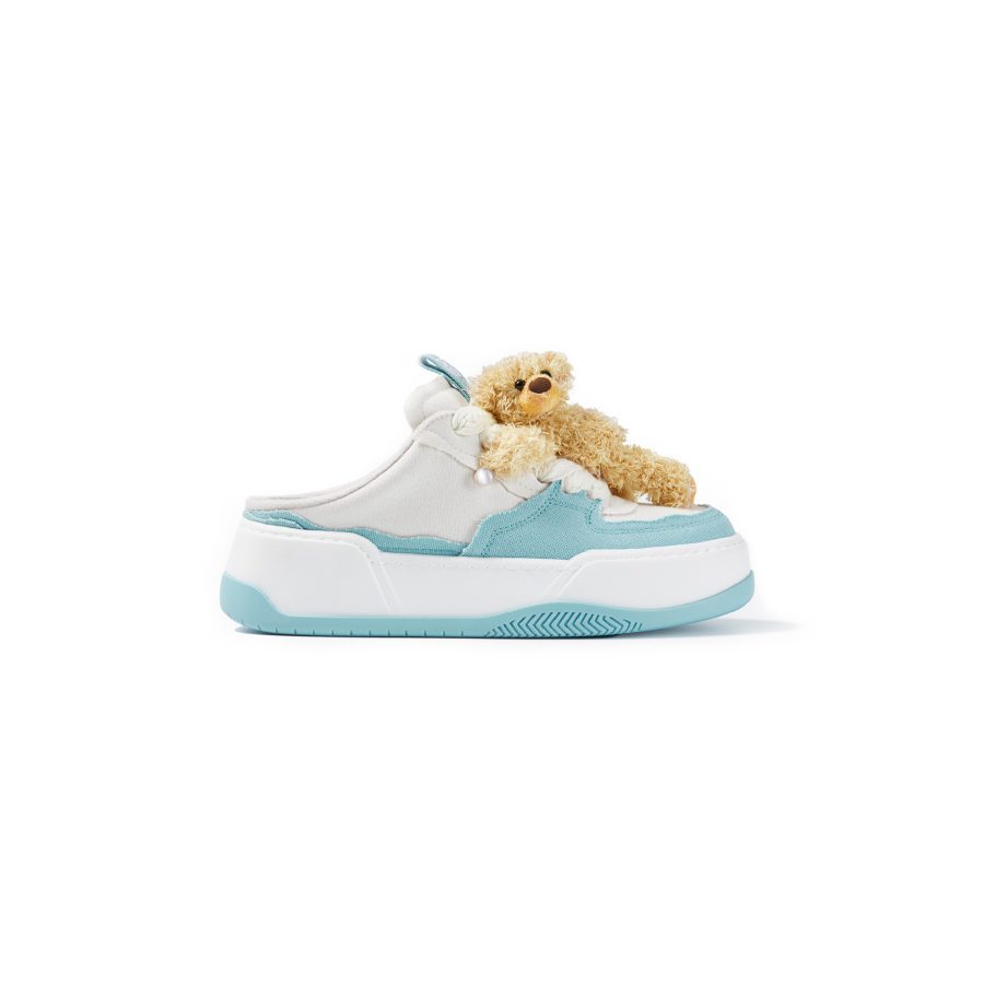 13De Marzo Doozoo Plush Bear Slip On Blue front view