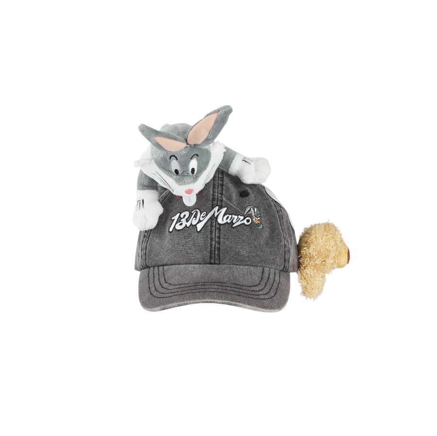 13DE MARZO Bugs Bunny Bear Cap Gray