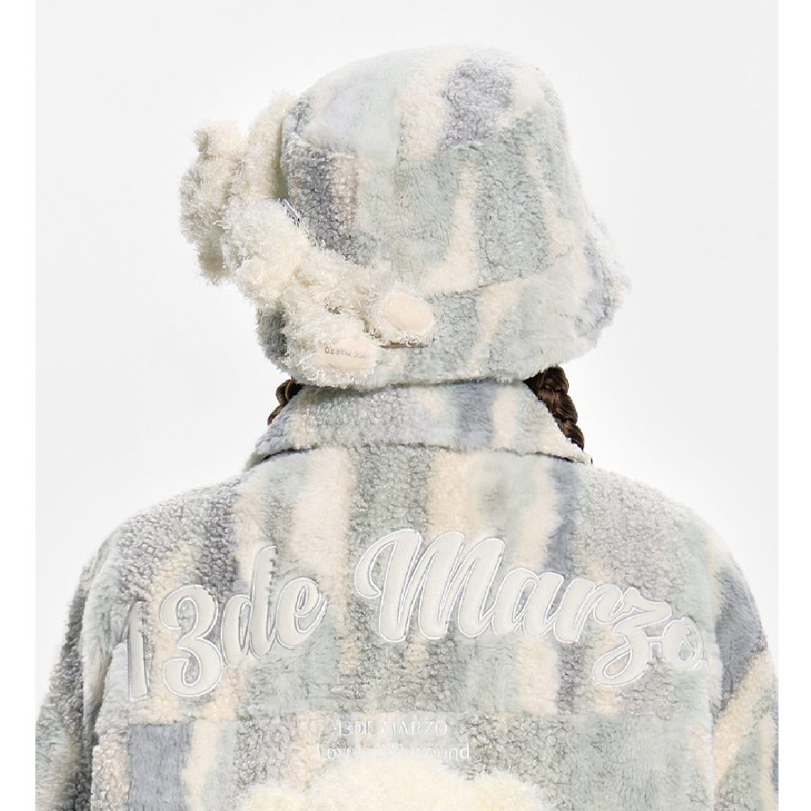 13De Marzo Furry Marble Bucket Hat Metal back view