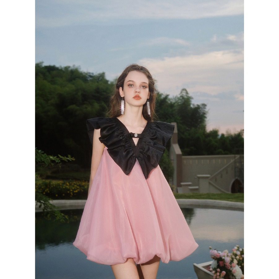 Guo Jingyi Black Ruffle Pink Organza Cloud Dress