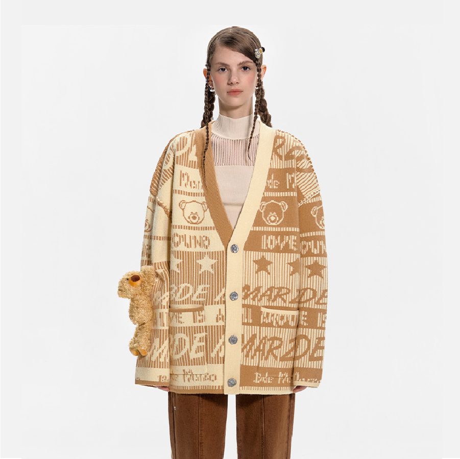 13De Marzo Bear Weave Knit Cardigan Khaki front view