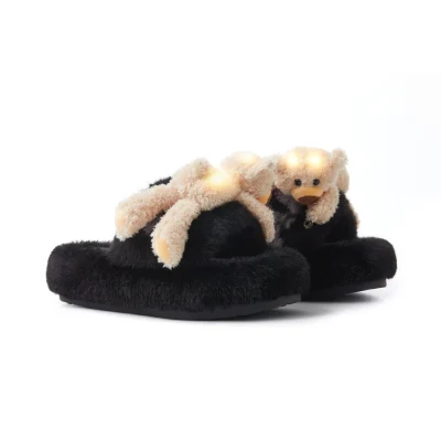 13DE MARZO Doozoo Glowing Fuzzy Slipper Black