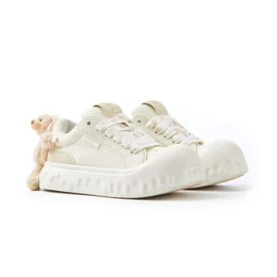 13DE MARZO Bear Melt Canvas Sneakers Beige