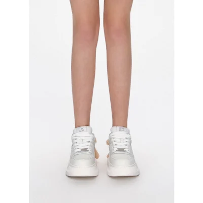 13DE MARZO Bear Thick Base Sneaker White - Image 3