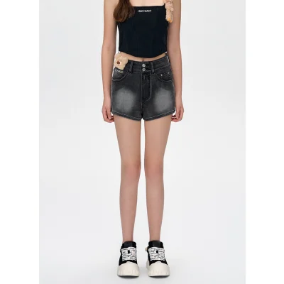 13DE MARZO Bear Fuzzy Patch Shorts Grey