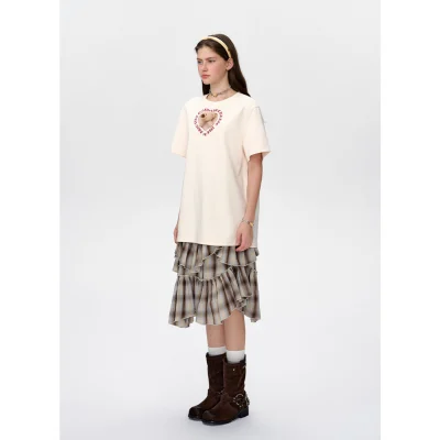 13DE MARZO Bear Hollow Heart T-shirt Beige - Image 3