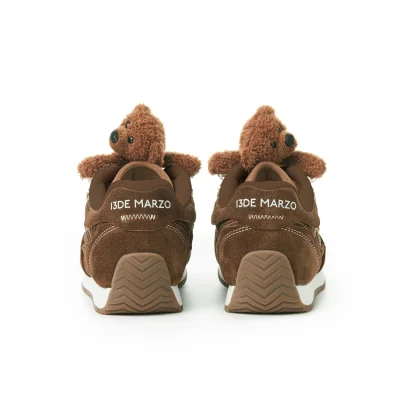 13DE MARZO Logo Retro Runner Brown - Image 6