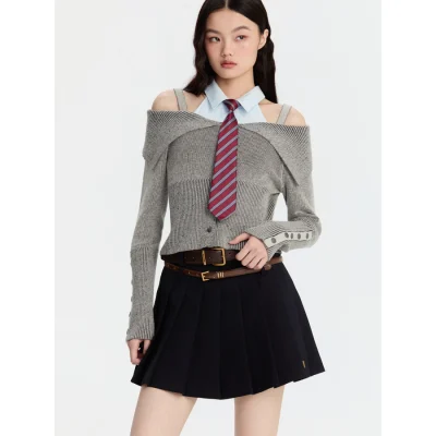 REVAN Collegiate Metal Tag Mini Skirt Navy Blue - Image 3