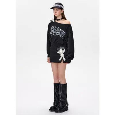 13DE MARZO Doozoo Off-shoulder Jumper Black - Image 3