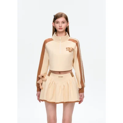 13DE MARZO Basic American Sweatshirt Beige