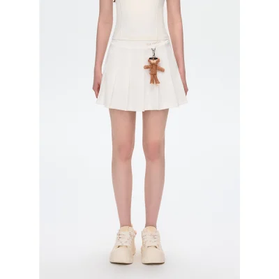 13DE MARZO Sunburnt Bear Cooling Pleated Skirt White