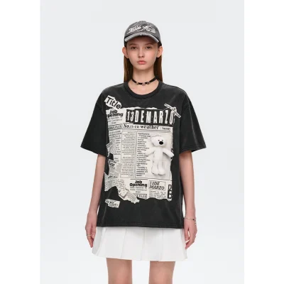 13DE MARZO Bear Newspaper T-Shirt Black - Image 2