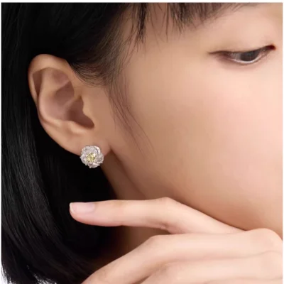 abyb Charming Blossom & Full Moon Earring Gold - Image 2