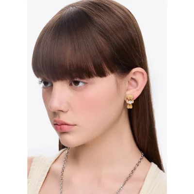 13DE MARZO Mini Bear Hug Heart Ear Stud Silver 18mm Version - Image 4