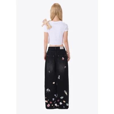 13DE MARZO Bear Stickers Top White - Image 4
