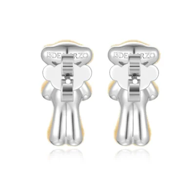 13DE MARZO Bear Hug Heart Ear Stud - Image 5
