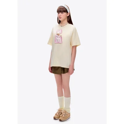 13DE MARZO Sleeping Bear T-Shirt Beige - Image 4