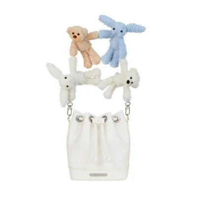 13DE MARZO Doozoo Hold Hands Bucket Bag Beige