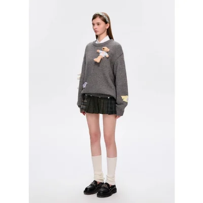 13DE MARZO Wearable Bear Sweater Dark Grey - Image 3