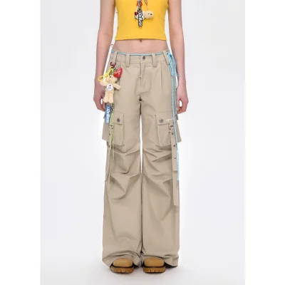 13DE MARZO Maximalist Pendant Cargo Pants Khaki