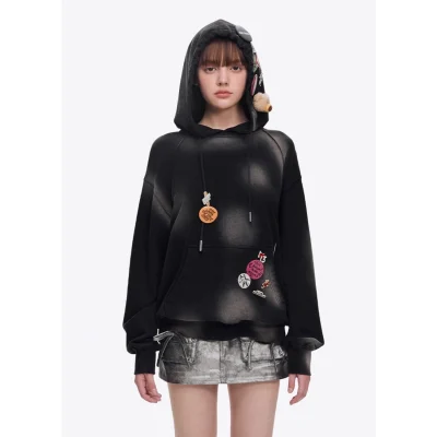 13DE MARZO Badge Retro Hoodie Black