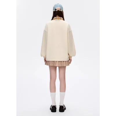 13DE MARZO Real Cap Bear Sweater Beige - Image 4