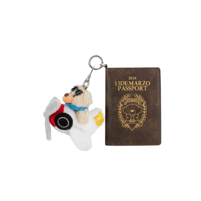 13DE MARZO Pilot Bear Passport Holder