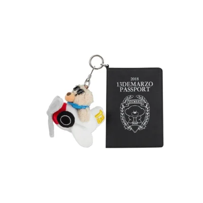 13DE MARZO Pilot Bear Passport Holder