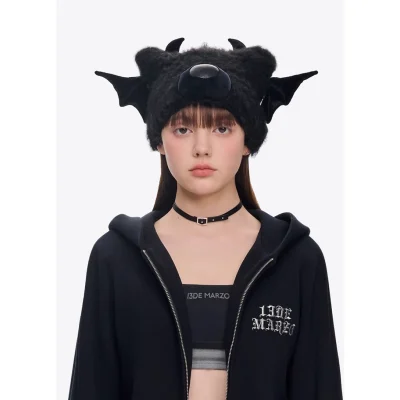 13DE MARZO Angel Devil Beanie Black