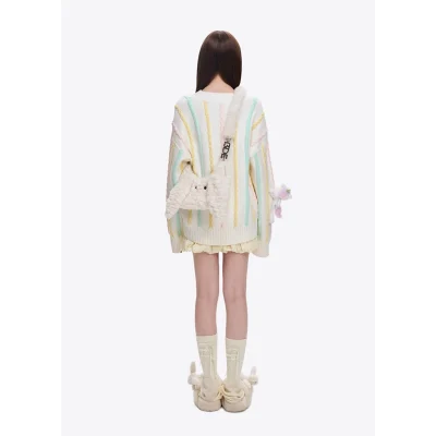 13DE MARZO Doozoo Fuzzy Underarm Bag White - Image 4