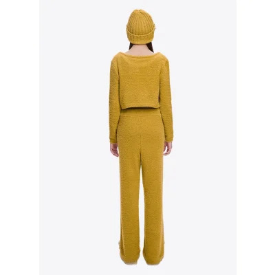 13DE MARZO Embroidered Plush Beanie Yellow - Image 5