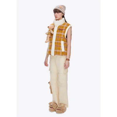 13DE MARZO Doozoo Checkered Down Vest Yellow - Image 4