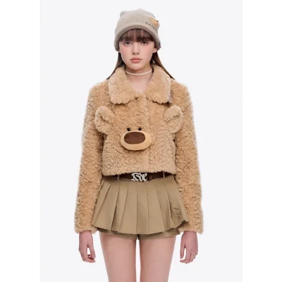 13DE MARZO Bear Face Faux Fur Coat Khaki
