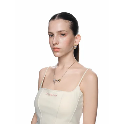 13DE MARZO Scarf Bear Crystal Rhinestone Ear Studs