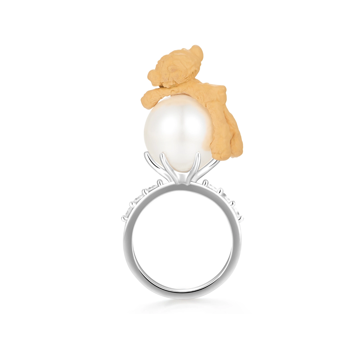 13DE MARZO Bear Prone Pearl Ring - Image 2