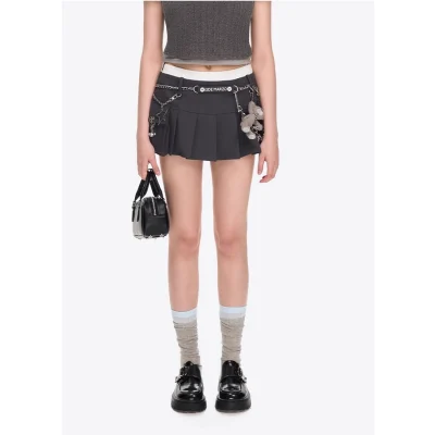 13DE MARZO Chains Multi-Pocket Skort Dark Grey