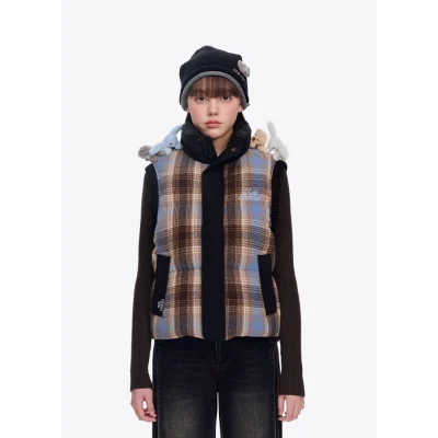 13DE MARZO Friends Bear Down Vest Black