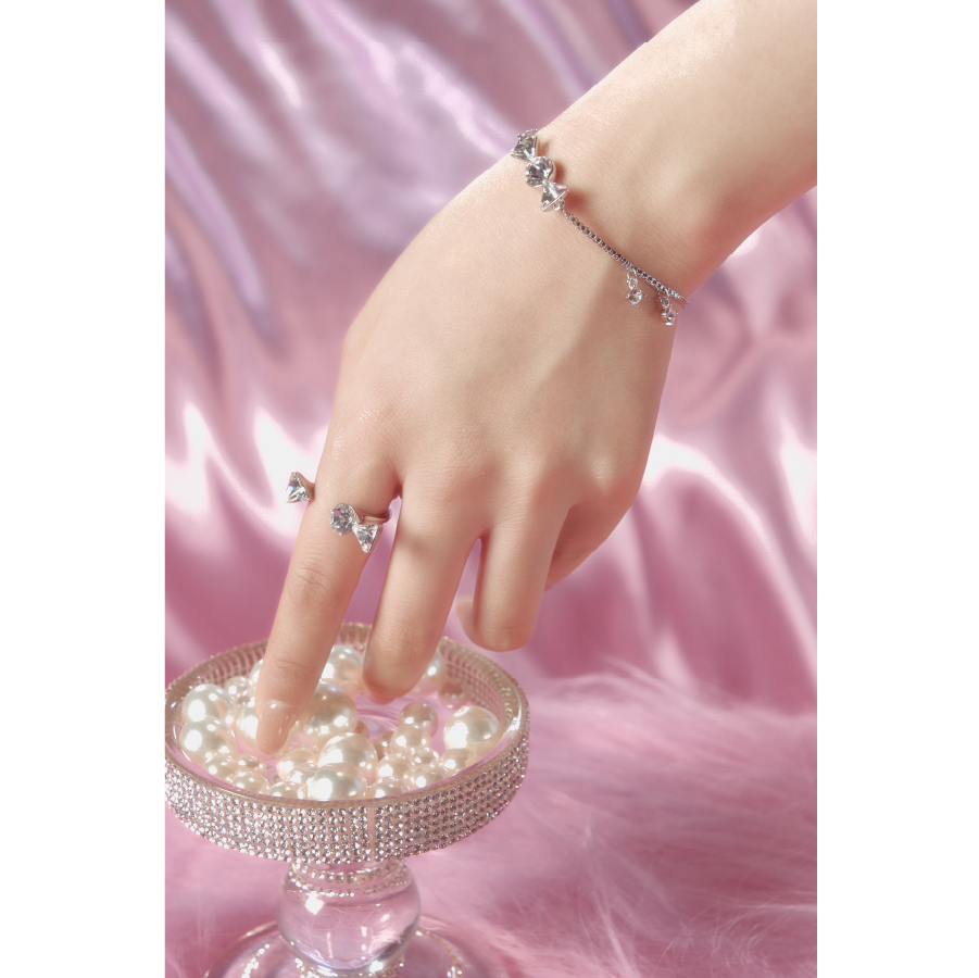 EmilySteve abyb CHARMING