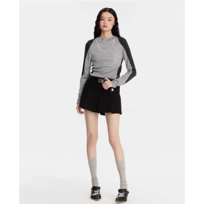 REVAN Classic Fitted Pleated Skirt Black