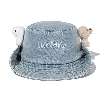 13DE MARZO Reversible Denim Bucket Hat Light Blue