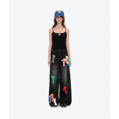 13DE MARZO Mini Bear Print Vest Black front view