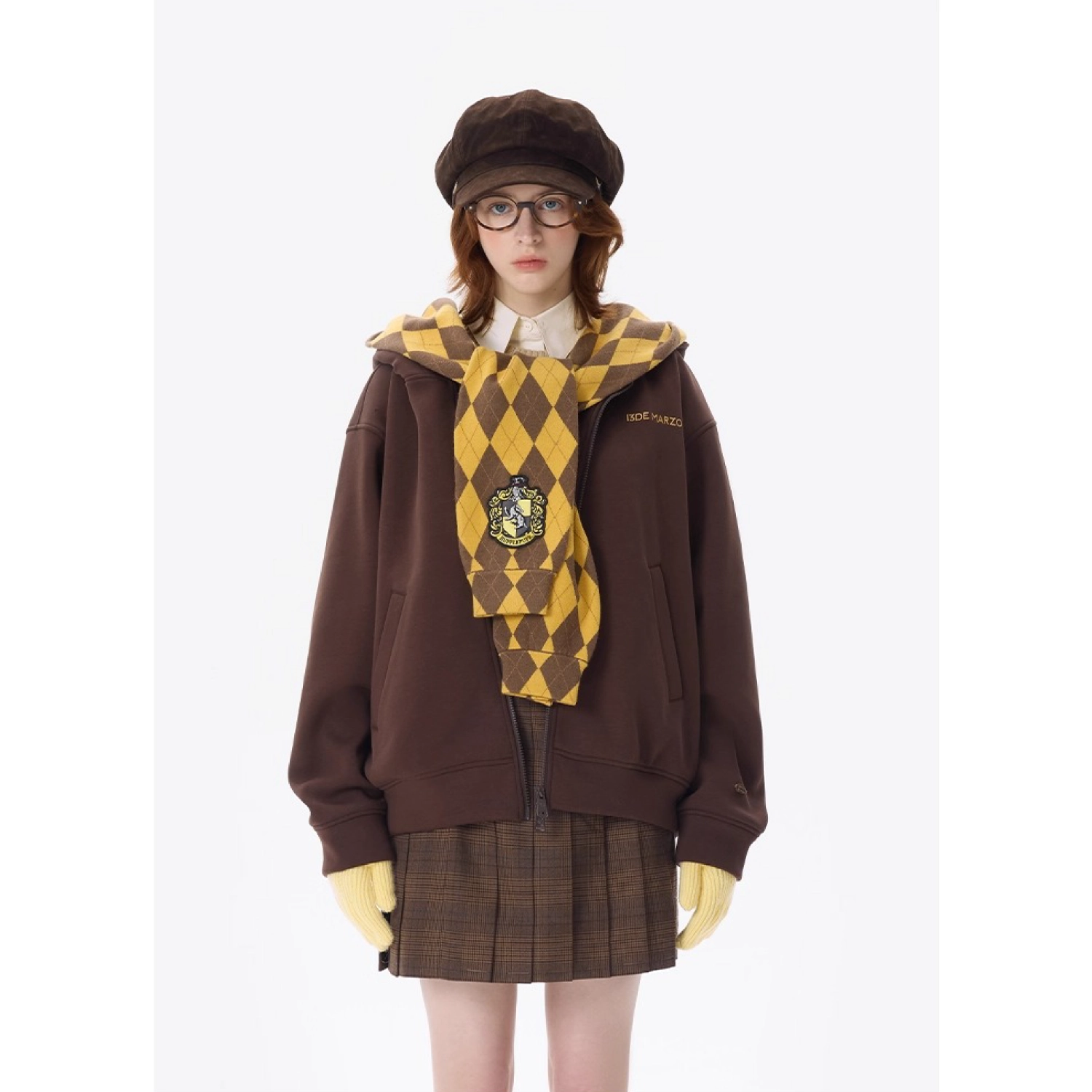 Harry Potter × 13DE MARZO Hogwarts Four Houses Bear Zipper Hoodie Hufflepuff Brown front view