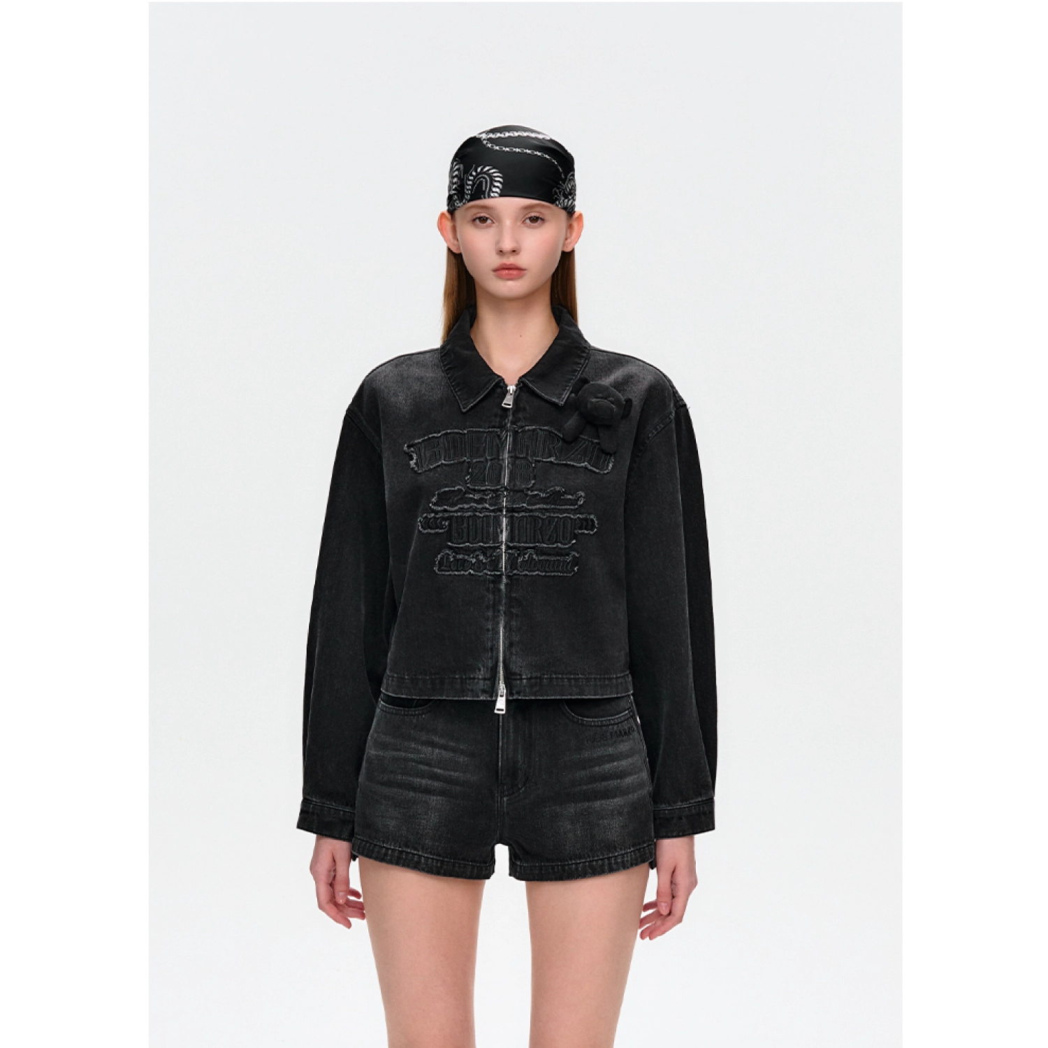 13DE MARZO Denim Frayed Embroidered Jacket Black