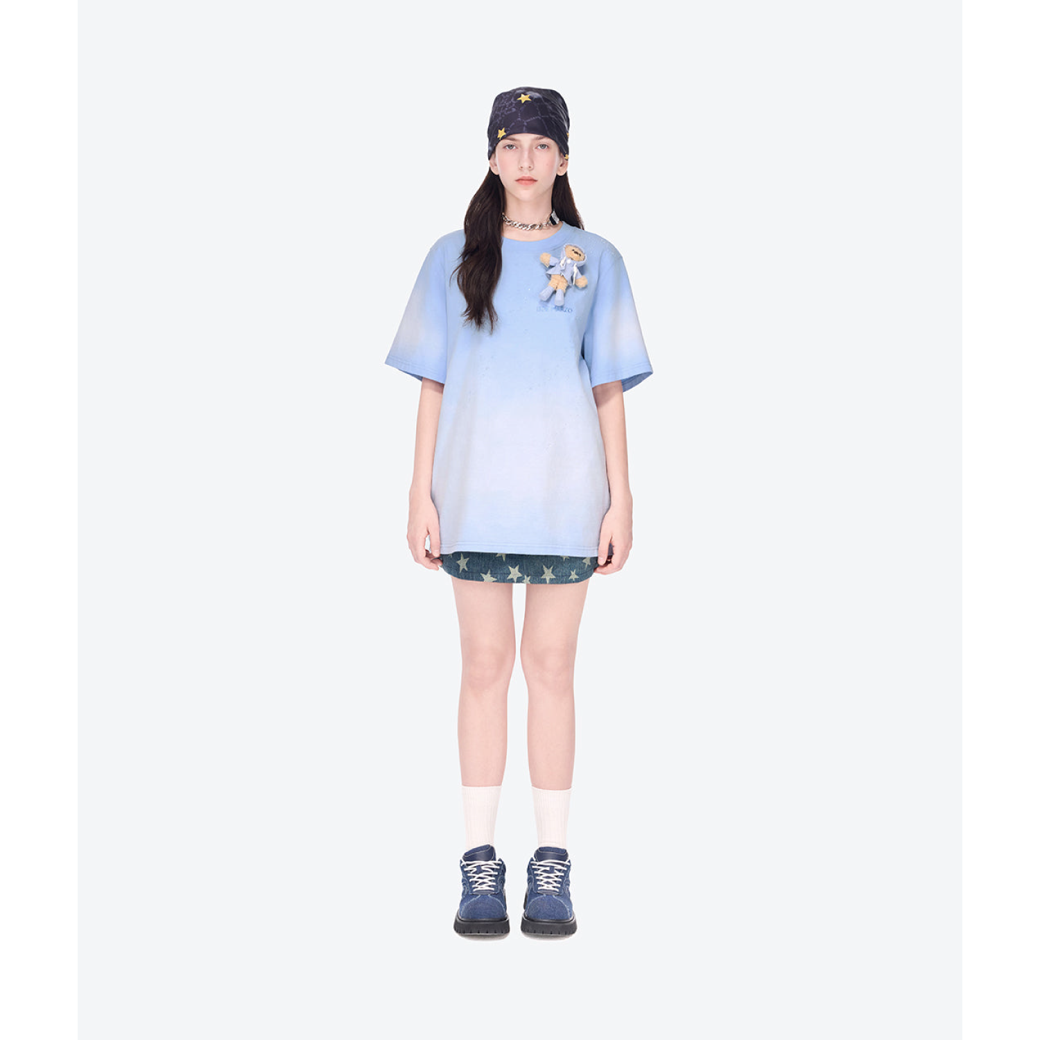 13DE MARZO Rainy Day T-shirt Blue front view