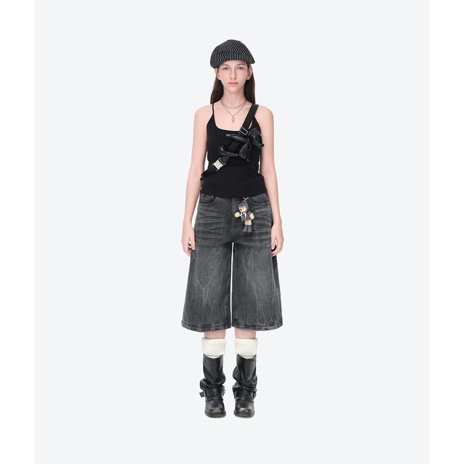 13DE MARZO Rainy Day Jorts Black