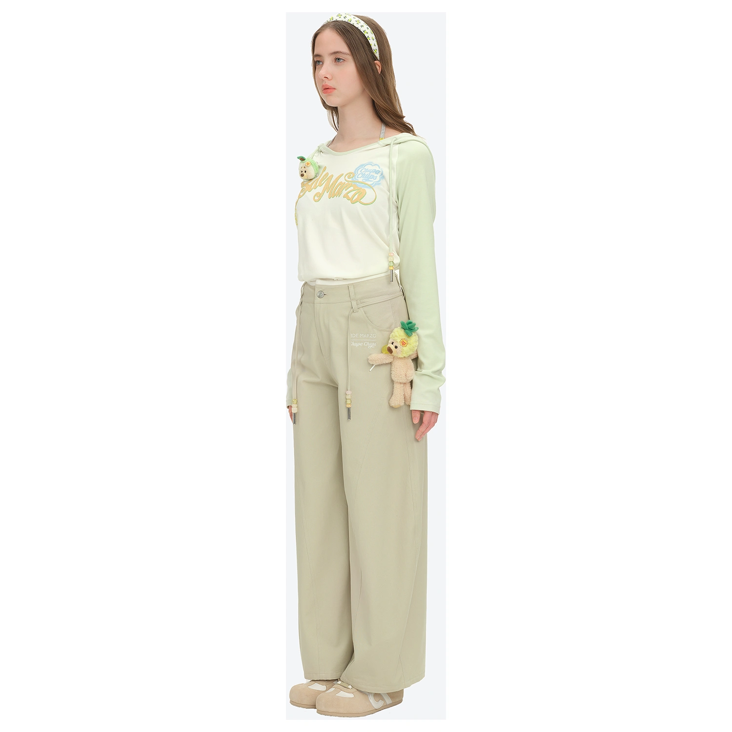 13DE MARZO Curved-Hem Cargo Pants Khaki