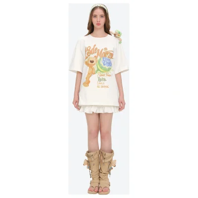 13DE MARZO Bear Graphic Lollipop Tee White front view