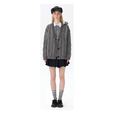 13DE MARZO Bear Yarn Weave Cardigan Dark Grey