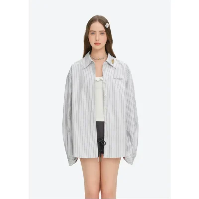 13DE MARZO Stripe Shirt with Rhinestone Bear Brooch Grey