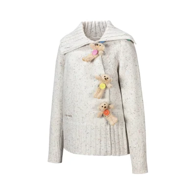 13DE MARZO Button Bear Slant Collar Sweater Colorful